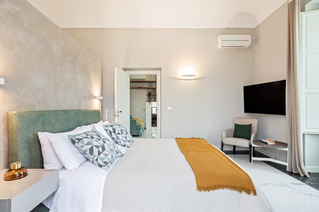 Darsena Apartments By Wonderful Italy Сиракузы Экстерьер фото