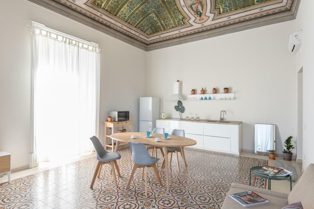 Darsena Apartments By Wonderful Italy Сиракузы Экстерьер фото